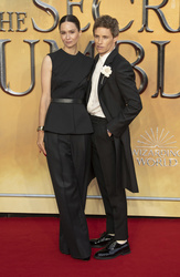Katherine Waterston and Eddie Redmayne