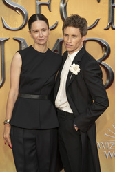 Katherine Waterston and Eddie Redmayne