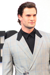 Tom Bateman