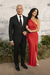 Jeff Bezos and Lauren Sanchez
