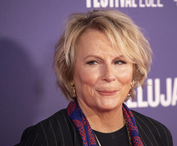 Jennifer Saunders