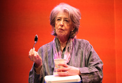 Maureen Lipman