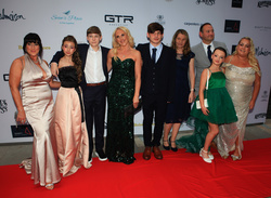 India Sienna Rose Williams,  Isaac Lancel-Watkinson, Alfie Donnahey   and Amelia-Rose Smith