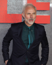 Mark Bonnar 