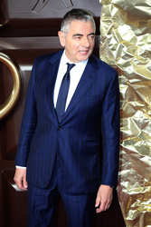  Rowan Atkinson