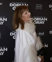 Stephanie Beacham 